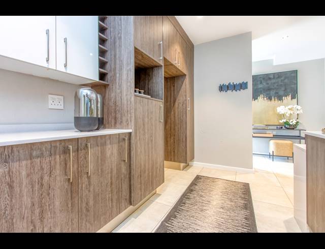 3 BEDROOM CLUSTER FOR SALE IN FOURWAYS